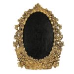 NM Aluminium Gold-Plated Oval Tabletop Photo Frame (21x28 cm)