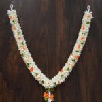 SHRI MATAJI Store Pooja Accessories (Size: 22 Inch) Cloth Vega Fabric Washable Handmade Artificial Garland Flower Mala for Photo Frame & God Idols (White Mixed 22Inches) Vega