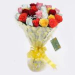 TFM New Year Special Fresh Flowers Bouquet of 10 Mixed Roses in Cellophane Wrapping (Multicolor)